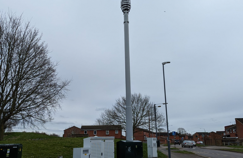 radio mast, southcourt